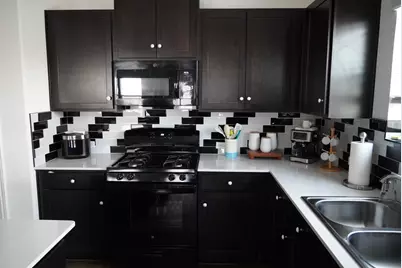 231 Milliner Loop, Hutto, TX 78634 - Photo 6