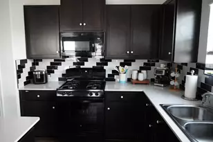 231 Milliner Loop, Hutto, TX 78634 - Photo 6