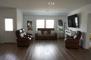 231 Milliner Loop, Hutto, TX 78634 - Photo 8