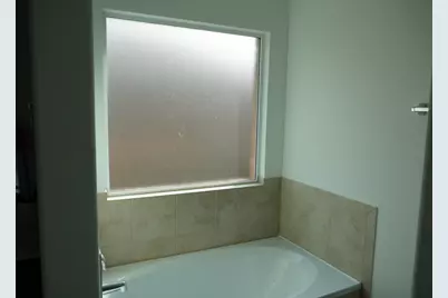 231 Milliner Loop, Hutto, TX 78634 - Photo 18