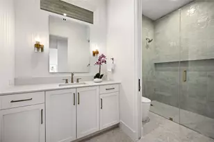 3629 Peregrine Falcon Dr, Austin, TX 78746 - Photo 36