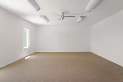 900 W North Loop Boulevard, Austin, TX 78756 - Photo 32