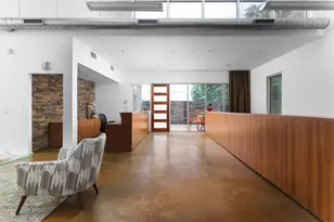 900 W N Loop Blvd, Austin, TX 78756 - Photo 14