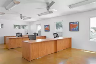 900 W N Loop Blvd, Austin, TX 78756 - Photo 28