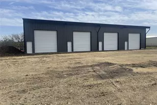 16697 S Interstate 35 Prairie, Salado, TX 76571 - Photo 1