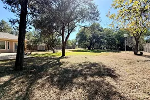 1027 Stagecoach Trail, San Marcos, TX 78666 - Photo 32