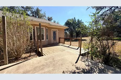 1027 Stagecoach Trail, San Marcos, TX 78666 - Photo 30