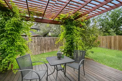 8105 Washita Drive, Austin, TX 78749 - Photo 18