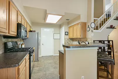 8105 Washita Drive, Austin, TX 78749 - Photo 8
