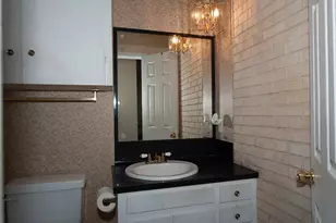 7303 Grand Canyon Dr Rd, Austin, TX 78752 - Photo 14