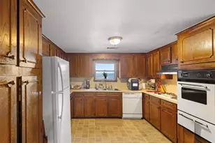 213 Cherry Dr, Lexington, TX 78947 - Photo 4