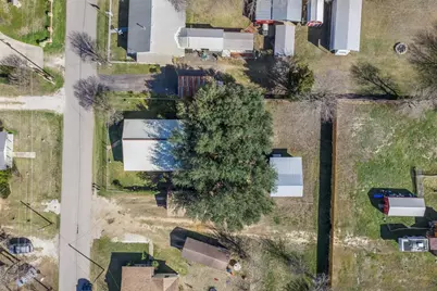 213 Cherry Drive, Lexington, TX 78947 - Photo 30