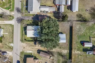 213 Cherry Dr, Lexington, TX 78947 - Photo 30