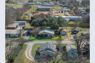 213 Cherry Drive, Lexington, TX 78947 - Photo 28