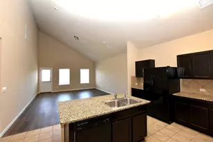 5725 Roderick Dr, Austin, TX 78724 - Photo 4