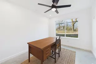 5912 Harold Ct, Austin, TX 78721 - Photo 8