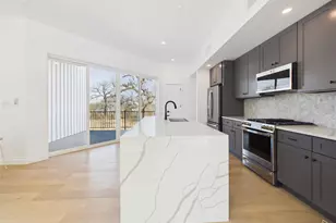 5912 Harold Ct, Austin, TX 78721 - Photo 14