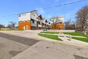 5912 Harold Ct, Austin, TX 78721 - Photo 30