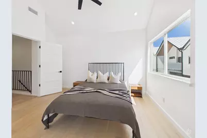 5912 Harold Court #105, Austin, TX 78721 - Photo 20