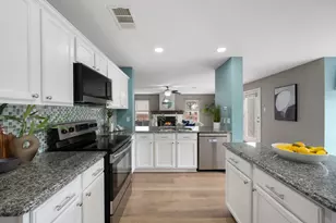 1703 Balsam Way, Round Rock, TX 78665 - Photo 8