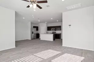 400 Timbo Dr, Jarrell, TX 76537 - Photo 10