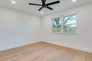 10506 Little Pebble Dr, Austin, TX 78758 - Photo 14