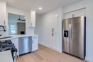 10506 Little Pebble Dr, Austin, TX 78758 - Photo 12