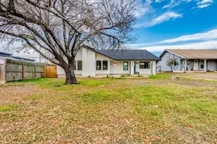 10506 Little Pebble Dr, Austin, TX 78758 - Photo 32