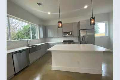 1916 Webberville Road #B, Austin, TX 78721 - Photo 6