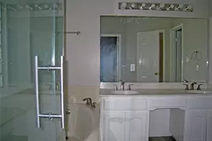 1010 Magnolia Cove, Buda, TX 78610 - Photo 14