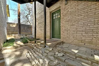 1304 Summit Street #101, Austin, TX 78741 - Photo 12