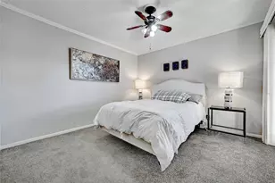 1304 Summit St, Austin, TX 78741 - Photo 8