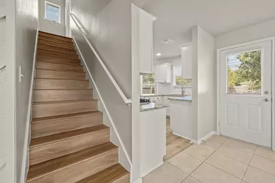 502 Garrett Court, Hutto, TX 78634 - Photo 10