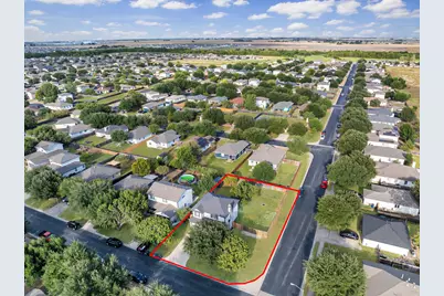 502 Garrett Court, Hutto, TX 78634 - Photo 2