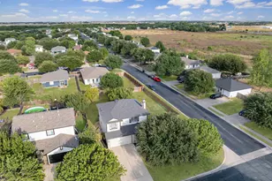 502 Garrett Ct, Hutto, TX 78634 - Photo 30