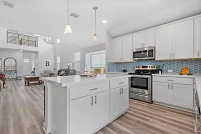 660 Pheasant Hill Drive, Georgetown, TX 78628 - Photo 14