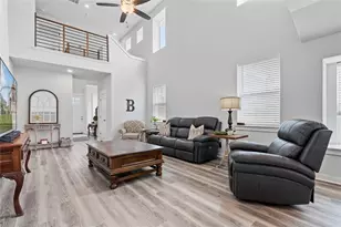 660 Pheasant Hill Dr, Georgetown, TX 78628 - Photo 8