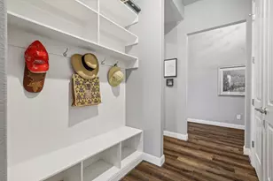 210 Barton Run Dr, Georgetown, TX 78628 - Photo 24