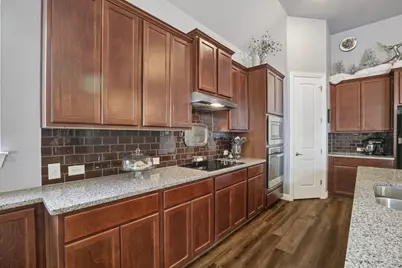 210 Barton Run Drive, Georgetown, TX 78628 - Photo 16