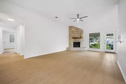 2102 Taylor Simonetti Avenue, Austin, TX 78728 - Photo 14