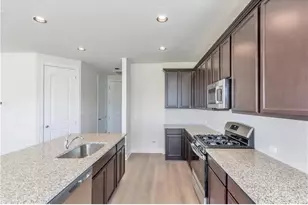 805 Vaughn St, Georgetown, TX 78628 - Photo 4