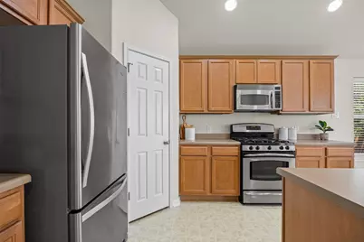6801 Cromarty Lane, Austin, TX 78754 - Photo 8