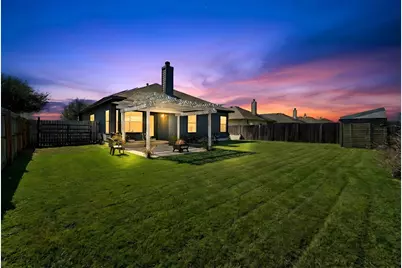 112 Flinn Street, Hutto, TX 78634 - Photo 24