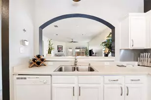 112 Flinn St, Hutto, TX 78634 - Photo 8