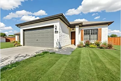 112 Flinn Street, Hutto, TX 78634 - Photo 1