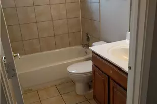 1121 Terry Dr, Austin, TX 78721 - Photo 16