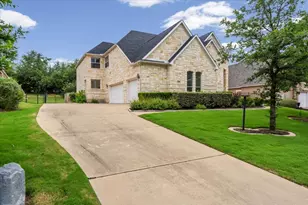 219 Varco Dr, Austin, TX 78738 - Photo 36