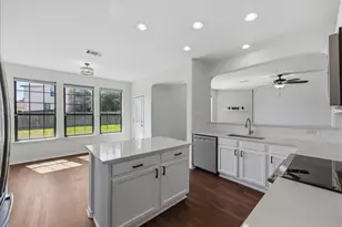 380 Apricot Dr, Kyle, TX 78640 - Photo 12