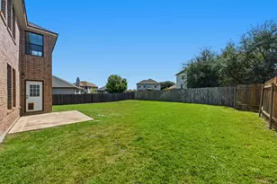 380 Apricot Dr, Kyle, TX 78640 - Photo 32