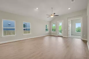 17301 Astral Ln, Manor, TX 78653 - Photo 6